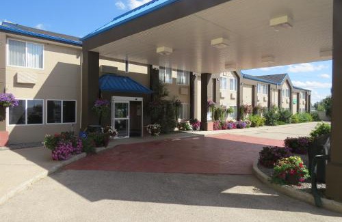 Rocky Mountain House Hotel | Rocky Inn Express
