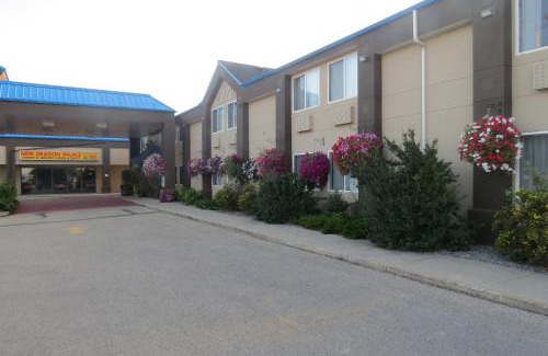 Rocky Mountain House Hotel | Rocky Inn Express