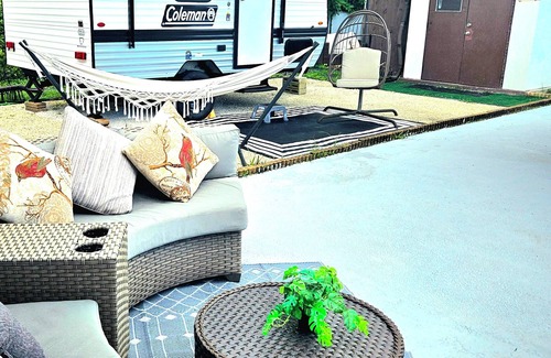 Sunrise House | Rocky's Camper Experience