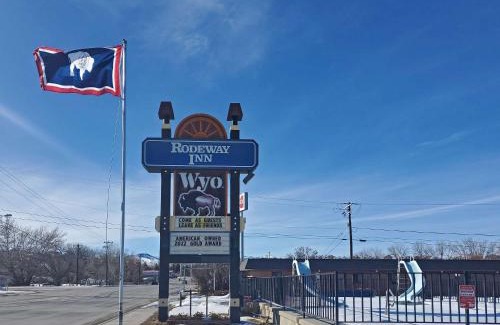 Buffalo Hotel | Rodeway Inn Buffalo