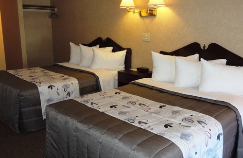 Gaspe Hotel | Rodeway Inn