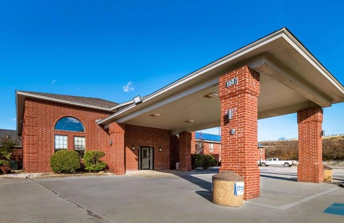 Decatur Hotel | Rodeway Inn Decatur