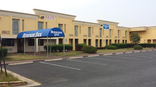 Morningside Hotel | Rodeway Inn Joint Base Andrews Area