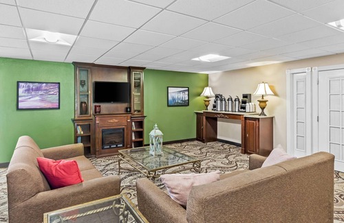 Barboursville Hotel | Rodeway Inn