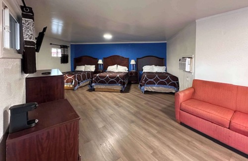 Flora Hotel | Rodeway Inn