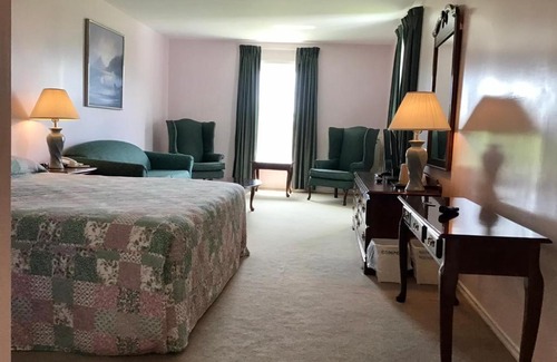 Souris Hotel | Rollo Bay Inn