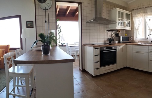 Brena Alta Villa | Romántica Villa de 96 m con Exteriores Llenos de Naturaleza