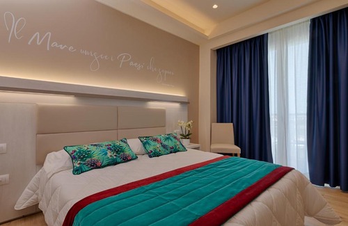 Castiglione della Pescaia Hotel | Roma Hotel