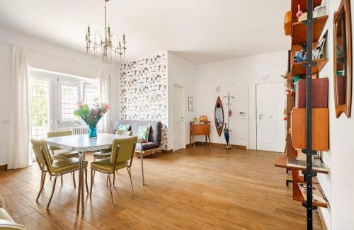 Quartiere XIII Aurelio Apartment | Roma IDI Gemelli - The Teddy Bear Rock House