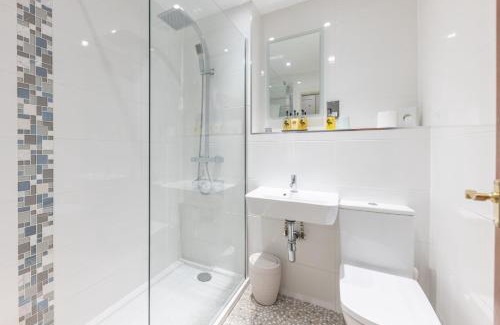 Aylmerton Hotel | Roman Camp Inn