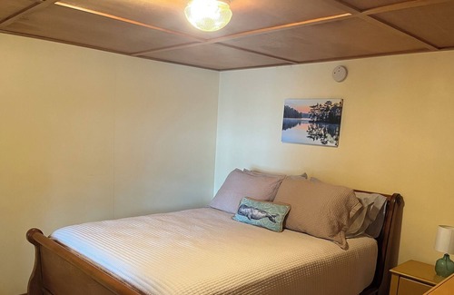 Palermo Cabin | Romantic cabin nestled on Sheepscot Lake with amazing views