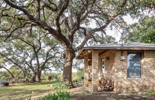 Georgetown Cabin | Romantic Cabin on Riverfront Farm, Pet, Rural
