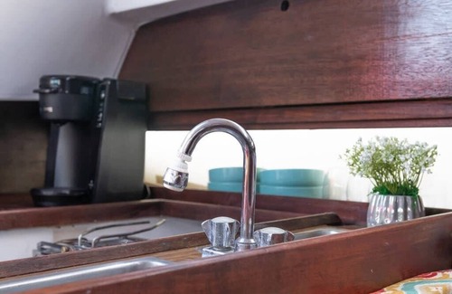 St. Augustine Boat Rental | Romantic Escape in Downtown St. Augustine ★