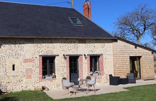 Le Sap Cottage | Romantic Getaway with Spa and Garden in Normandy