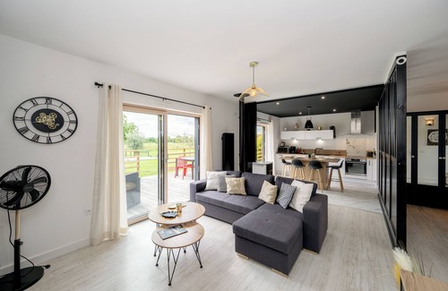 Ploufragan Apartment | Romantic Getaway, close to St-Brieuc & the beaches