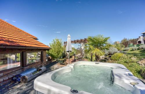 Varazdin House | Romantic Haven with Hot Tub - Happy Rentals