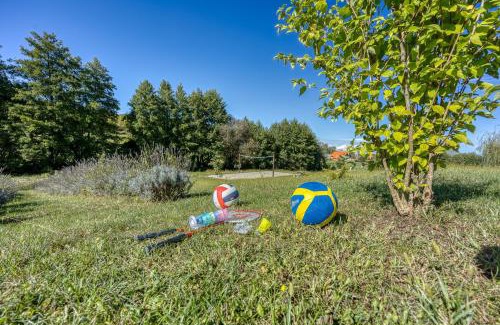 Varazdin House | Romantic Haven with Hot Tub - Happy Rentals