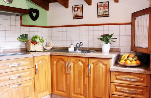 Candelaria Cottage | Romantic Rural House with terrace and sea and mountain views