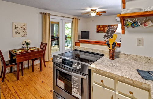 Arden House | Romantic Rural Retreat/Hot tub/Fishing/Pond view/Woods/Private