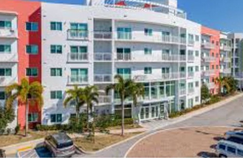 Pompano Beach Apartment | Romantic Spanish villa