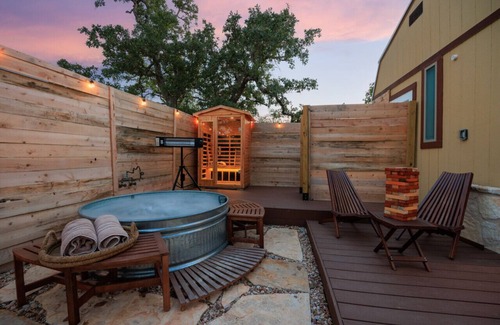 Wimberley House | Romantic Tiny Luxury Retreat w/pool & sauna