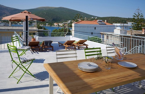 Almyropotamos House | Romantic villa 5 min from the beach and the small fish port