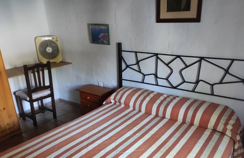 Atogo Ski Chalet | Romantico chalet in stile canario con Jacuzzi e piscina a 7 minuti dalla playa i