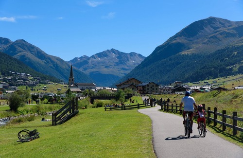 Livigno Apartment | Romantico, Livigno, Italy