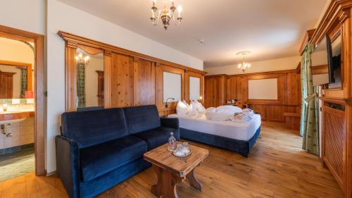 Valle San Silvestro Hotel | Romantik Hotel Santer