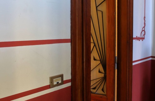 Roman Ghetto Apartment | Rome: Live in Rome in an historical house! location set of famous movies