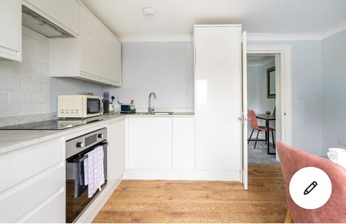 Maidstone Apartment | Romney Home