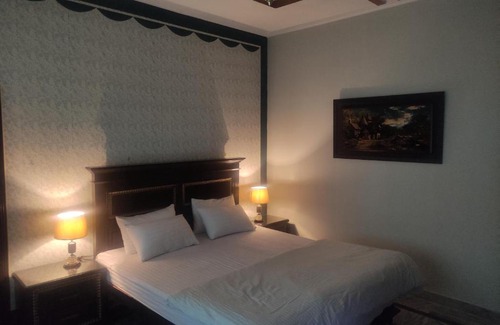 Dhirkot House | Roof Top Resort -Sun Rise Room