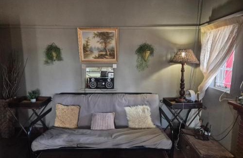 Ritchie Apartment | Rooidam Farm Accomodation