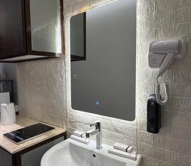 As Salam Apartment | Room 002