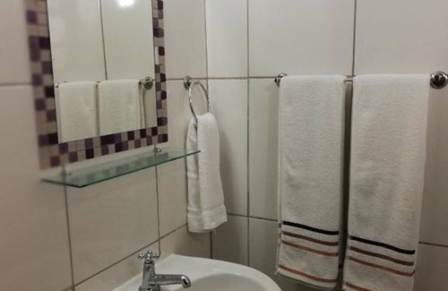 Penedo Hotel | Room 2 - Beautiful guesthouse in a central location and surrounded by nature