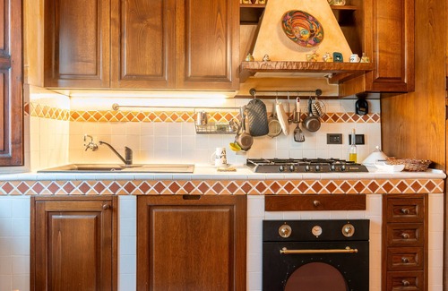 Tavernelle Apartment | Room 'Beb 1416 Camera' with Shared Terrace, Shared Garden and Wi-Fi