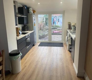 Gabalfa House | Room close to City and Hospital