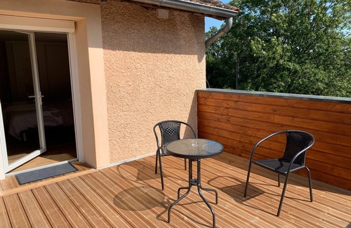 Saint-Marcel-de-Felines House | Room 'Domaine De Jarentin – Chambre Rubis' with Private Terrace, Balcony and Wi-Fi