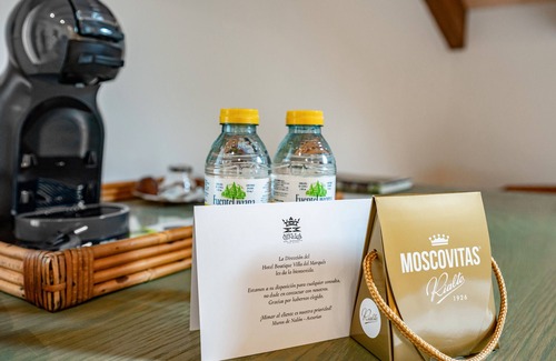 Muros de Nalon Apartment | Room 'Doble Premium' with Shared Pool, Wi-Fi and Air Conditioning