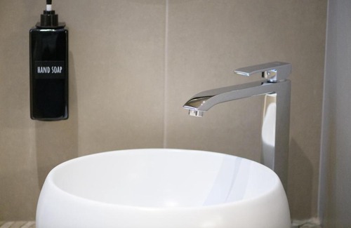 Parma City Centre Apartment | Room Don Alfonso Luxury