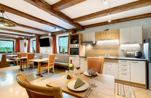 Valle Aurina Apartment | Room 'Ederhof 2' with Mountain View, Shared Terrace and Wi-Fi