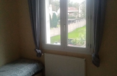 Avon House | Room FONTAINEBLEAU avon