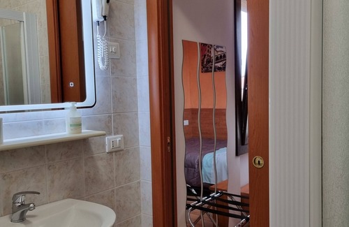 Saletto-San Bartolomeo Bed & Breakfast | Room in B&B near Venice airport, Venice, HFarm and Jesolo beach.