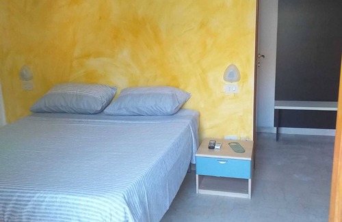 Pineto Bed & Breakfast | Room in B&B - Spacious Double Room Right by the sea