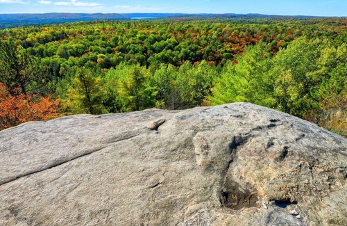 Saint-Paul-de-Montminy Apartment | Room in Appalachian Walking Trails