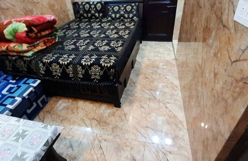 Barakhamba House | Room in Guest Room - Posh S Delhi Foreigners Area, Lajpat Nagar