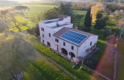 Gavorrano Apartment | Room 'La Concia - Spiga' with Shared Garden and Wi-Fi