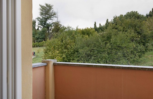 Vicoforte Apartment | Room 'Maria' with Shared Terrace, Wi-Fi and Air Conditioning