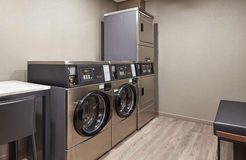 Santa Clara House | Room, Near Levi's Stadium and Silicon Valley