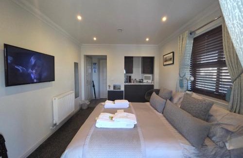 Cruden Bay Bed & Breakfast | Room on the River